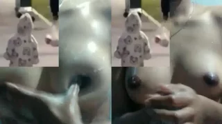 Bokep Indo Bocil Tiktoker Mandi Sambil Mainin Tetek